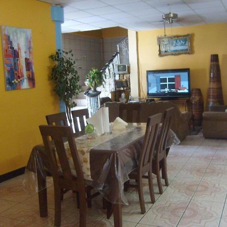 Caribbean Tourist Villa Port of Spain ภายนอก รูปภาพ