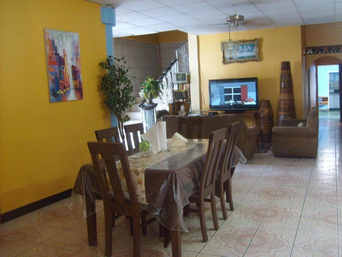 Caribbean Tourist Villa Port of Spain ภายนอก รูปภาพ
